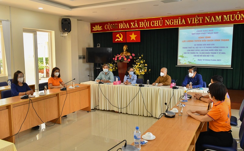 Tiếp Sức Tuyến Đầu, Nối Dài Sự Sống (Trao Tặng Trang Thiết Bị, Vật Tư Y Tế Cho Ub Mttq Việt Nam Quận Bình Thạnh Và 3 Bệnh Viện Tại Tỉnh Quảng Nam)