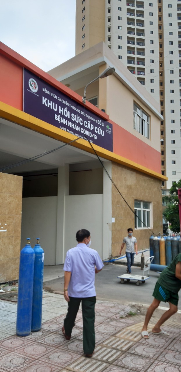 Chùa Giác Ngộ chia sẻ áp lực cùng các bệnh viện bằng chương trình đổi oxy miễn phí