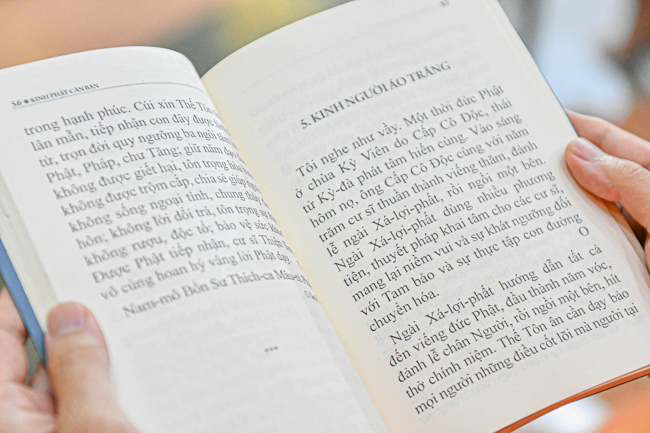 Chùa Giác Ngộ: Gần 800 người tham dự lễ Quy y Tam bảo online nhân dịp Rằm tháng Tám