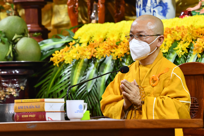 Một đời dâng hiến cả tài và tâm: Lễ cầu siêu cho ca sĩ Phi Nhung tại chùa Giác Ngộ