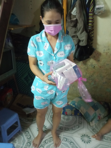 Gần 800 phần thuốc dành cho F0 tầng 1 và tầng 2 là gần 800 ước mong “Hãy thật mạnh khỏe nhé!”