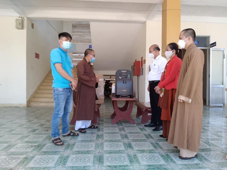 Tiếp Sức Tuyến Đầu, Nối Dài Sự Sống (Trao Tặng Trang Thiết Bị, Vật Tư Y Tế Cho Ub Mttq Việt Nam Quận Bình Thạnh Và 3 Bệnh Viện Tại Tỉnh Quảng Nam)