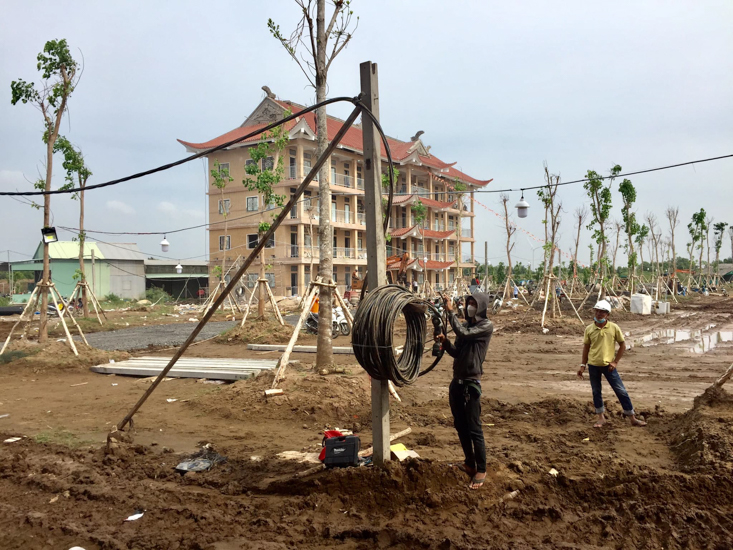 Những ngày rộn ràng sáng đêm tại chùa Quan Âm Đông Hải (Sóc Trăng)