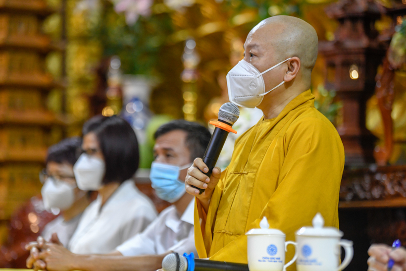 50 tình nguyện viên Phật giáo tham gia chống dịch tại Bệnh viện Hồi sức Covid-19
