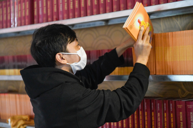 Chùm ảnh: Không khí chuẩn bị lễ khánh thành tòa Tăng xá chùa Quan Âm Đông Hải
