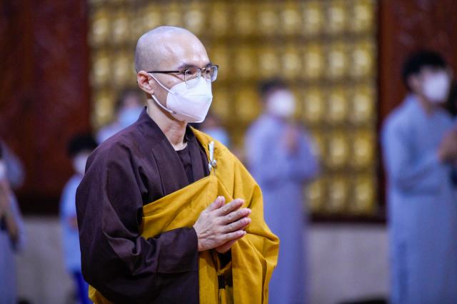 Tội từ tâm khởi, đem tâm sám hối: Lễ sám hối 14 tháng 10 Tân Sửu tại chùa Giác Ngộ