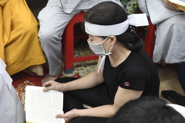 Chùa Giác Ngộ viếng tang ông Trịnh Ngọc Ánh