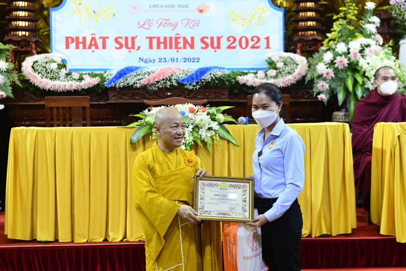 Lễ tổng kết Phật sự, thiện sự chùa Giác Ngộ - Quỹ Đạo Phật Ngày Nay năm 2021