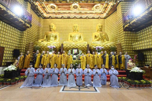 Lễ tưởng niệm Thiền sư Thích Nhất Hạnh (1926 - 2022)