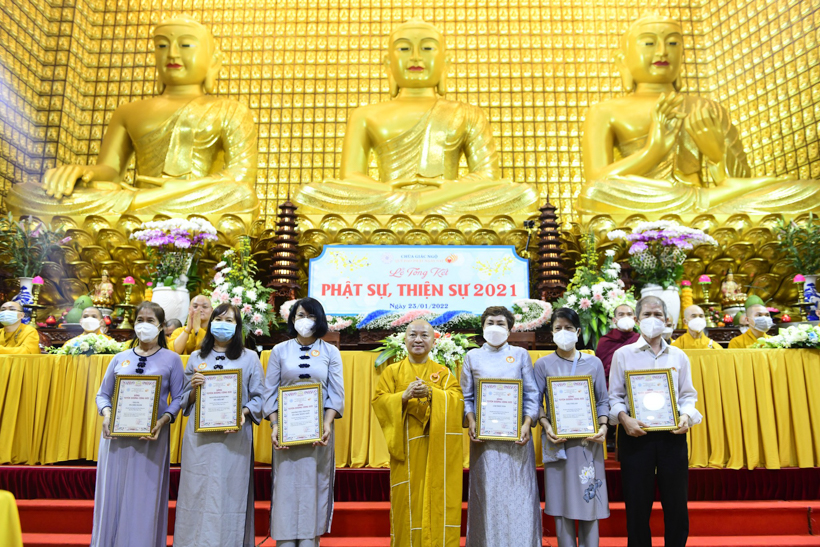Lễ tổng kết Phật sự, thiện sự chùa Giác Ngộ - Quỹ Đạo Phật Ngày Nay năm 2021