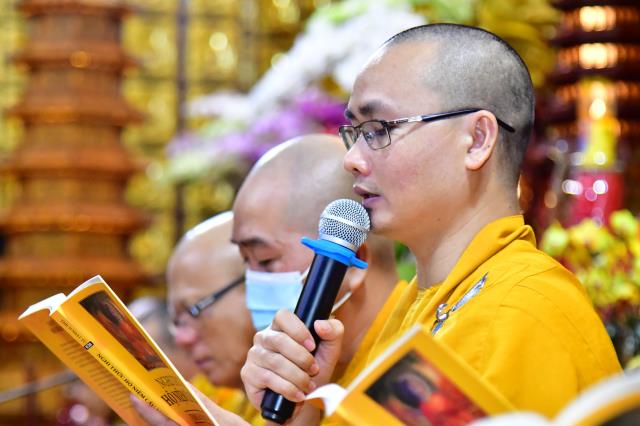 Rằm tháng Giêng đến chùa, cầu cho chúng sinh được an