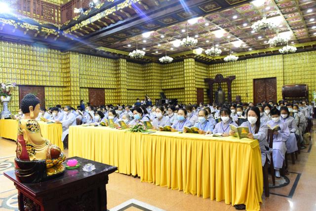 TT. Thích Nhật Từ: “Chỉ cần giữ được trạng thái tỉnh thức thường xuyên, chúng ta sẽ đạt được tâm vô sở trụ”