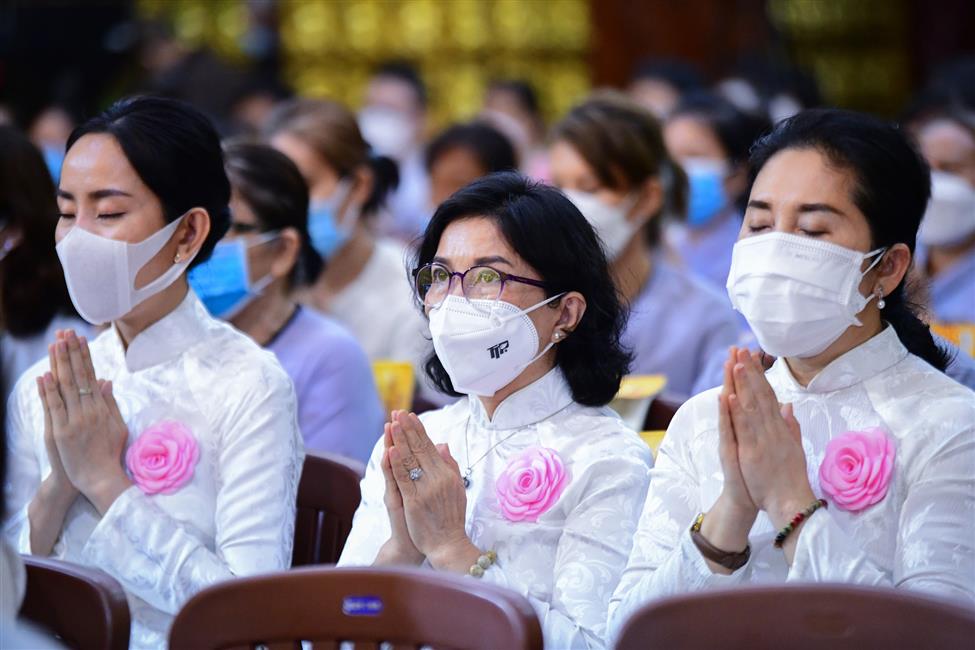 Đêm kỷ niệm Thái tử Tất-đạt-đa xuất gia