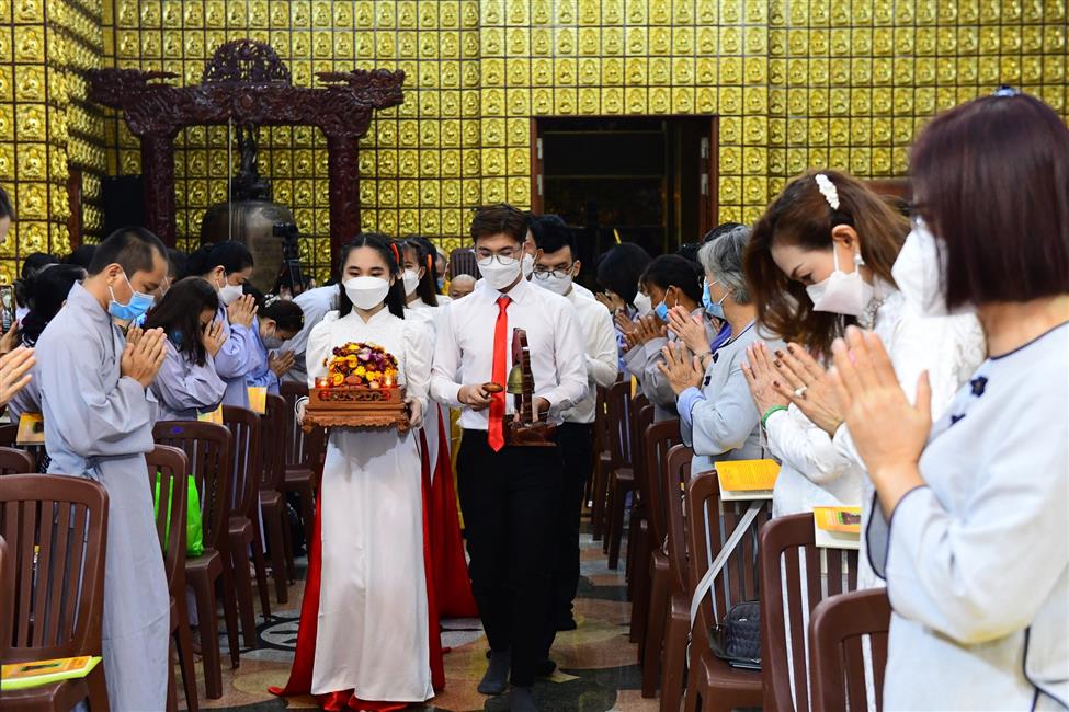 Đêm kỷ niệm Thái tử Tất-đạt-đa xuất gia