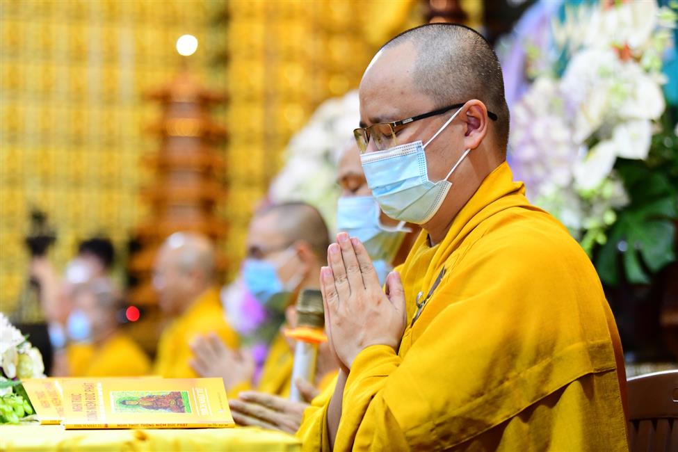 Đêm kỷ niệm Thái tử Tất-đạt-đa xuất gia