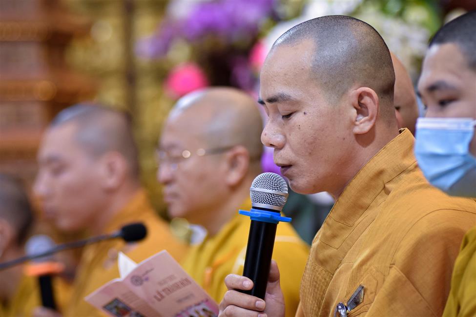 Lễ Hằng thuận của Phật tử chú rể Ngộ Tuệ Nhuận và cô dâu Nhuận Anh
