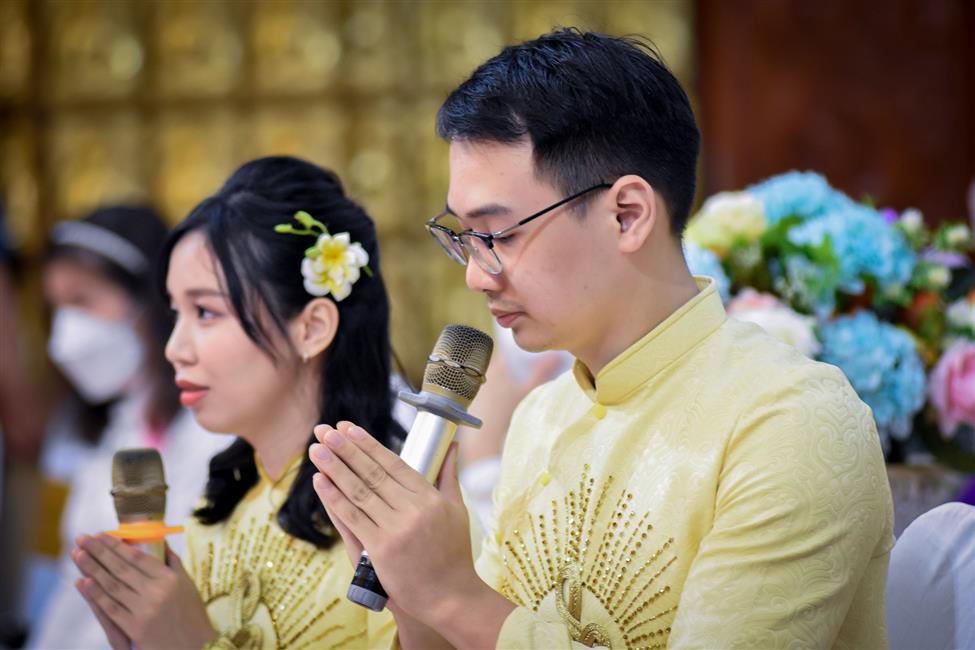 Lễ Hằng thuận của Phật tử chú rể Ngộ Tuệ Nhuận và cô dâu Nhuận Anh