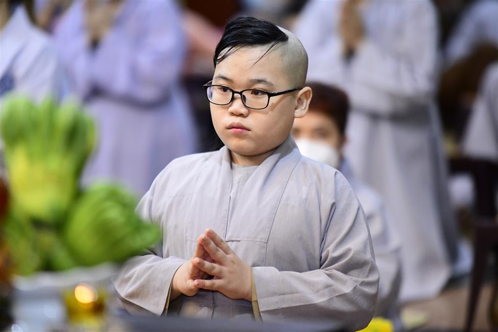 Cúi đầu nhận lỗi, quyết tâm sửa đổi