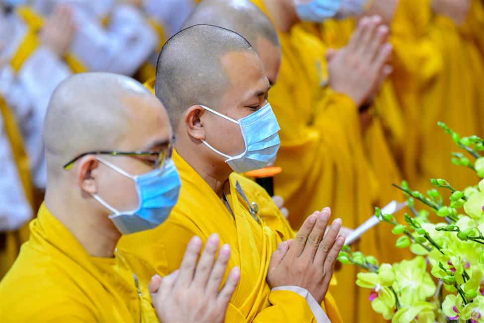 Đại lễ tưởng niệm đức Phật nhập Niết-bàn và mừng Ngày Tiếp nối lần thứ 54 của Sư phụ Thích Nhật Từ
