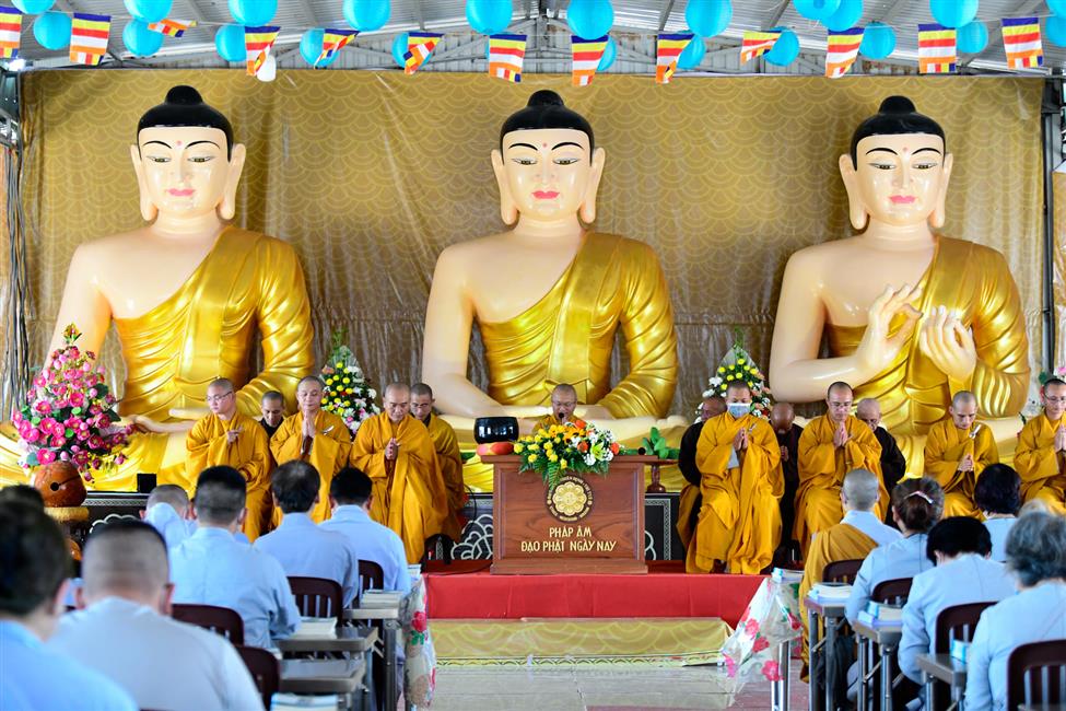 Bế mạc khóa tu - lễ hội Quan Âm Đông Hải