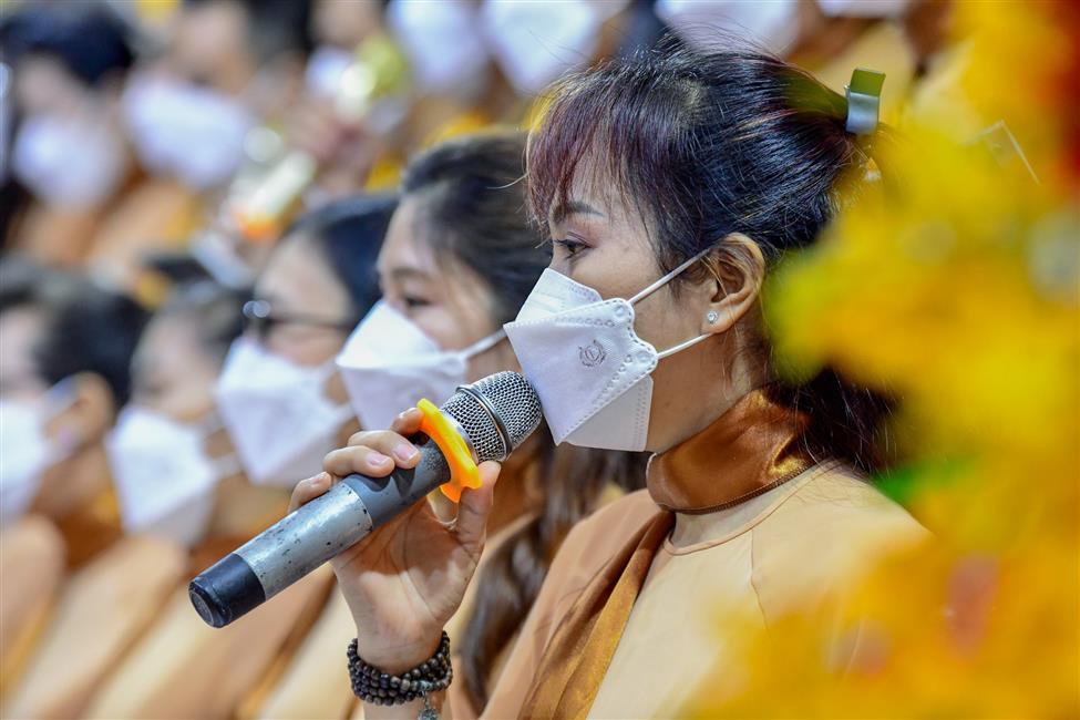 Đại lễ tưởng niệm đức Phật nhập Niết-bàn và mừng Ngày Tiếp nối lần thứ 54 của Sư phụ Thích Nhật Từ