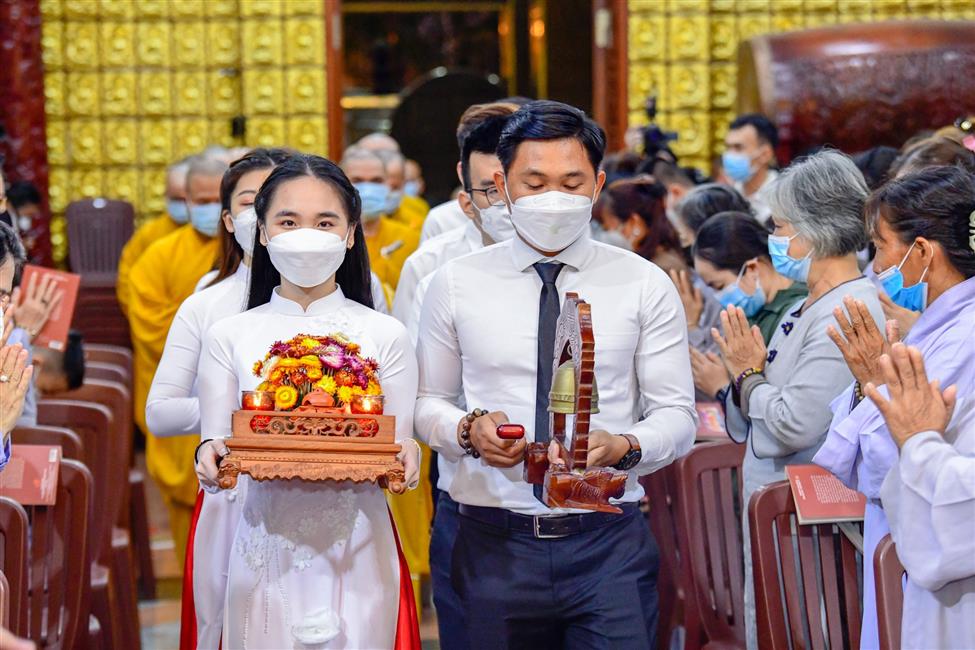Đại lễ tưởng niệm đức Phật nhập Niết-bàn và mừng Ngày Tiếp nối lần thứ 54 của Sư phụ Thích Nhật Từ