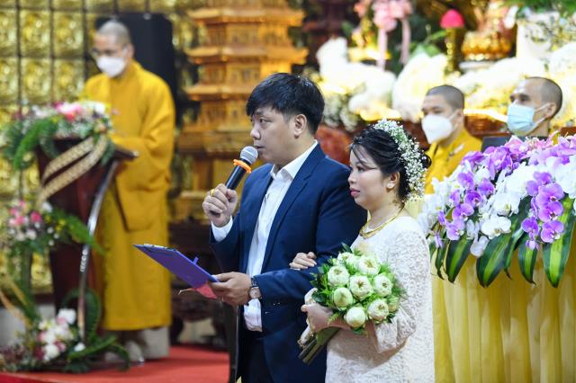 Mở cửa hôn nhân hạnh phúc bằng chiếc “chìa khóa” trong lễ hằng thuận
