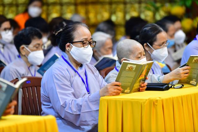 Nương Phật pháp, an vui tu học