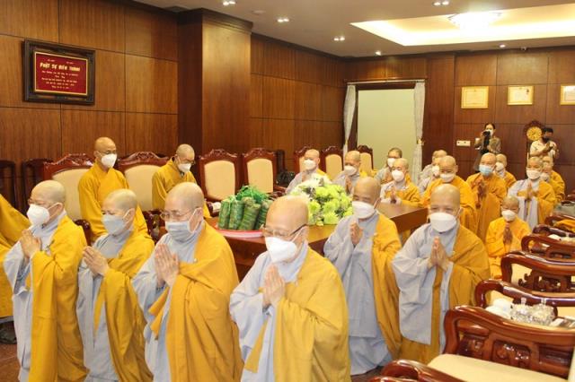 TP Hồ Chí Minh: Phân Ban Ni Giới Trung Ương Chúc Tết Chư Vị Trưởng Thượng, Chính Quyền Các Cấp