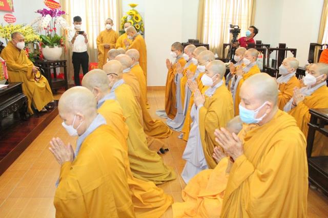 TP Hồ Chí Minh: Phân Ban Ni Giới Trung Ương Chúc Tết Chư Vị Trưởng Thượng, Chính Quyền Các Cấp