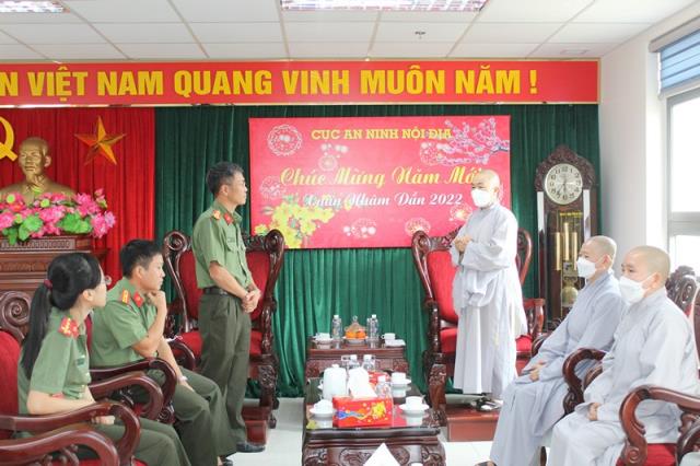TP Hồ Chí Minh: Phân Ban Ni Giới Trung Ương Chúc Tết Chư Vị Trưởng Thượng, Chính Quyền Các Cấp