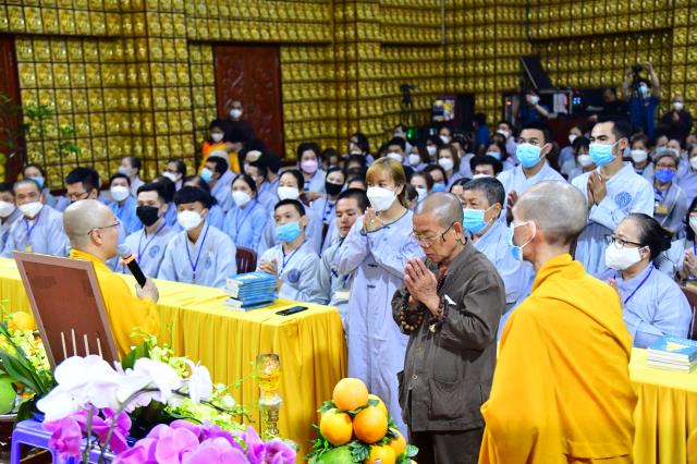 Nương Phật pháp, an vui tu học