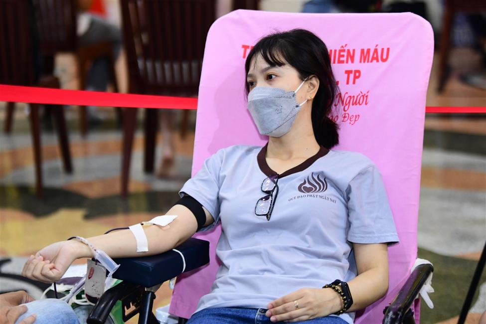 Hướng đến Đại lễ Phật đản 2022: Gần 600 người về chùa Giác Ngộ hiến máu nhân đạo (HM54)