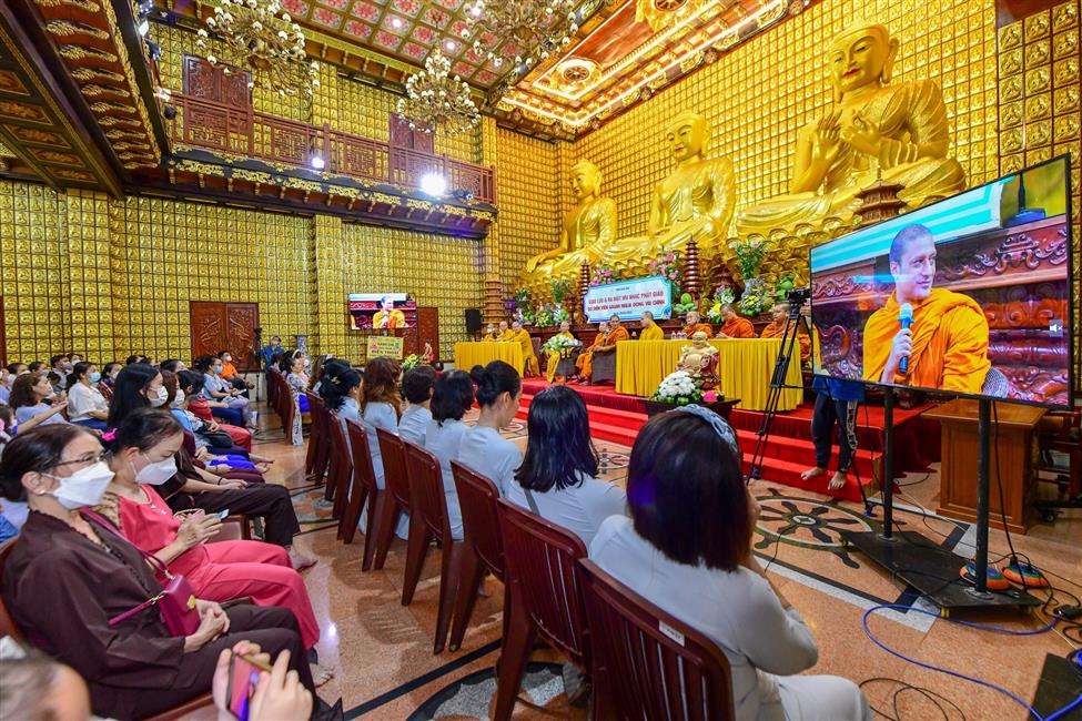 Giao lưu và ra mắt MV ca nhạc Phật giáo do diễn viên Gagan Malik thủ vai chính