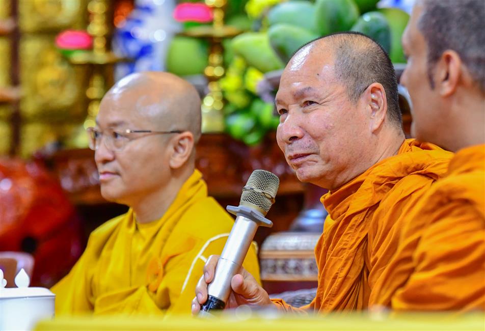 Giao lưu và ra mắt MV ca nhạc Phật giáo do diễn viên Gagan Malik thủ vai chính