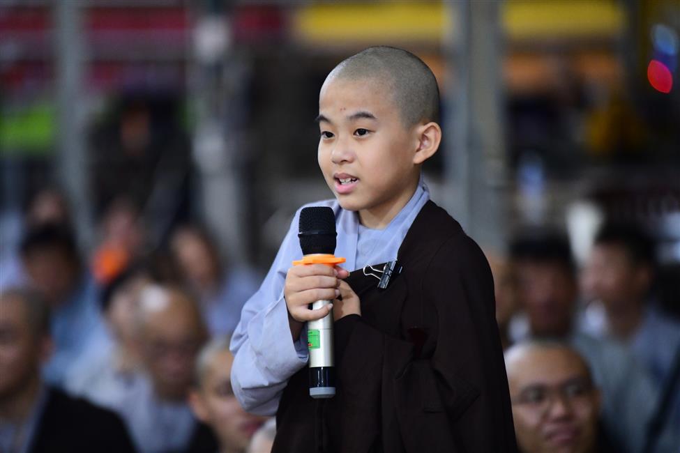 Đêm thiền trà: Ngồi cùng nhau lắng nghe những tâm tình