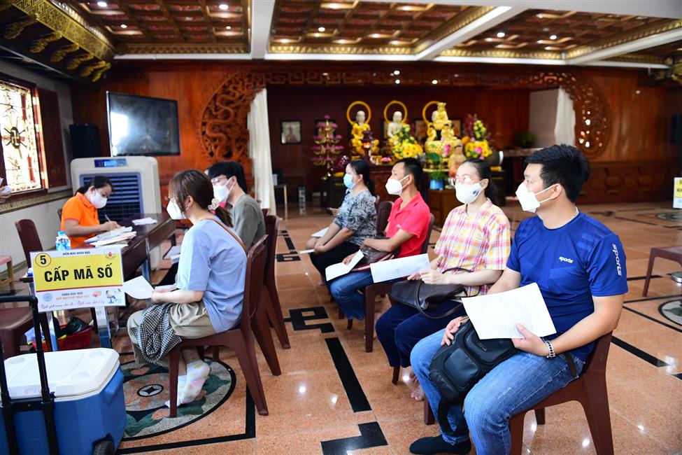 Hướng đến Đại lễ Phật đản 2022: Gần 600 người về chùa Giác Ngộ hiến máu nhân đạo (HM54)