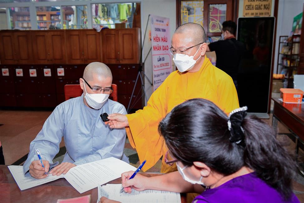 Chùa Giác Ngộ: 723 Phật tử tham gia “sẻ giọt máu đào, trao đời hy vọng” (HM53)