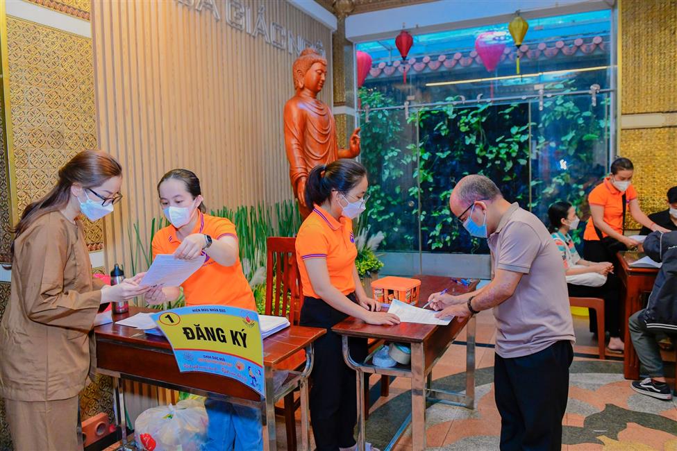 Chùa Giác Ngộ: 723 Phật tử tham gia “sẻ giọt máu đào, trao đời hy vọng” (HM53)