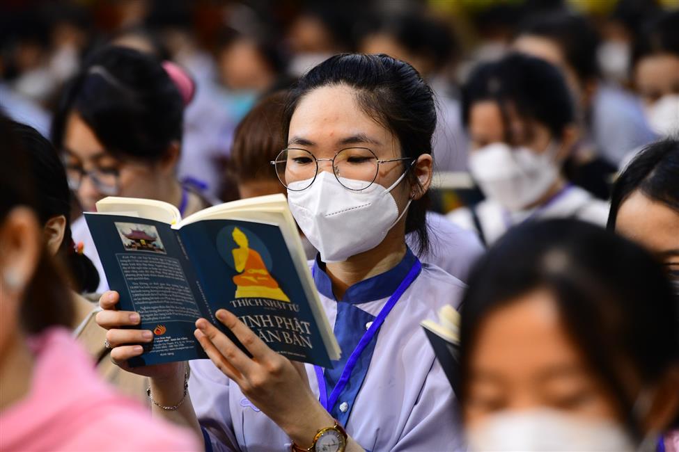 Ét ô ét: Hàng trăm Gen Z &quot;bật chế độ&quot; về chùa Giác Ngộ sinh hoạt