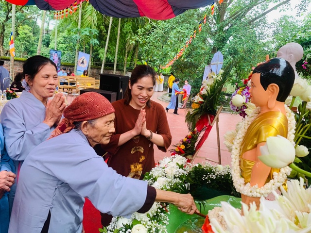 Thái Bình: Trang nghiêm, ấm áp Đại lễ Phật đản đầu tiên tại Chùa Thượng Ngạn