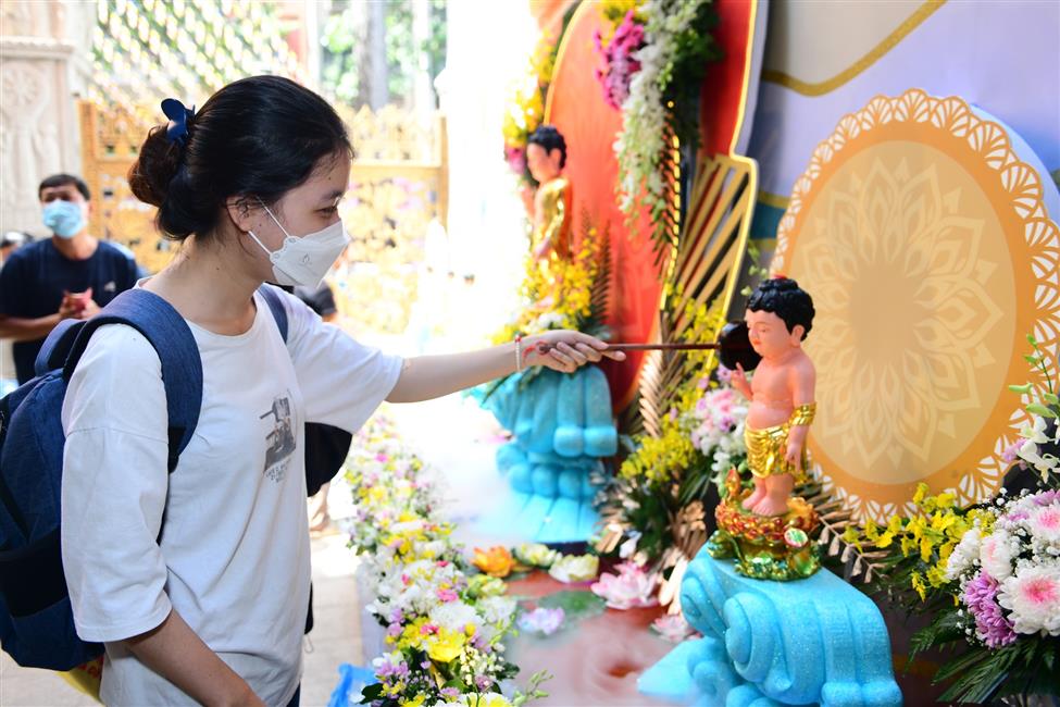 Hướng đến Đại lễ Phật đản 2022: Gần 600 người về chùa Giác Ngộ hiến máu nhân đạo (HM54)
