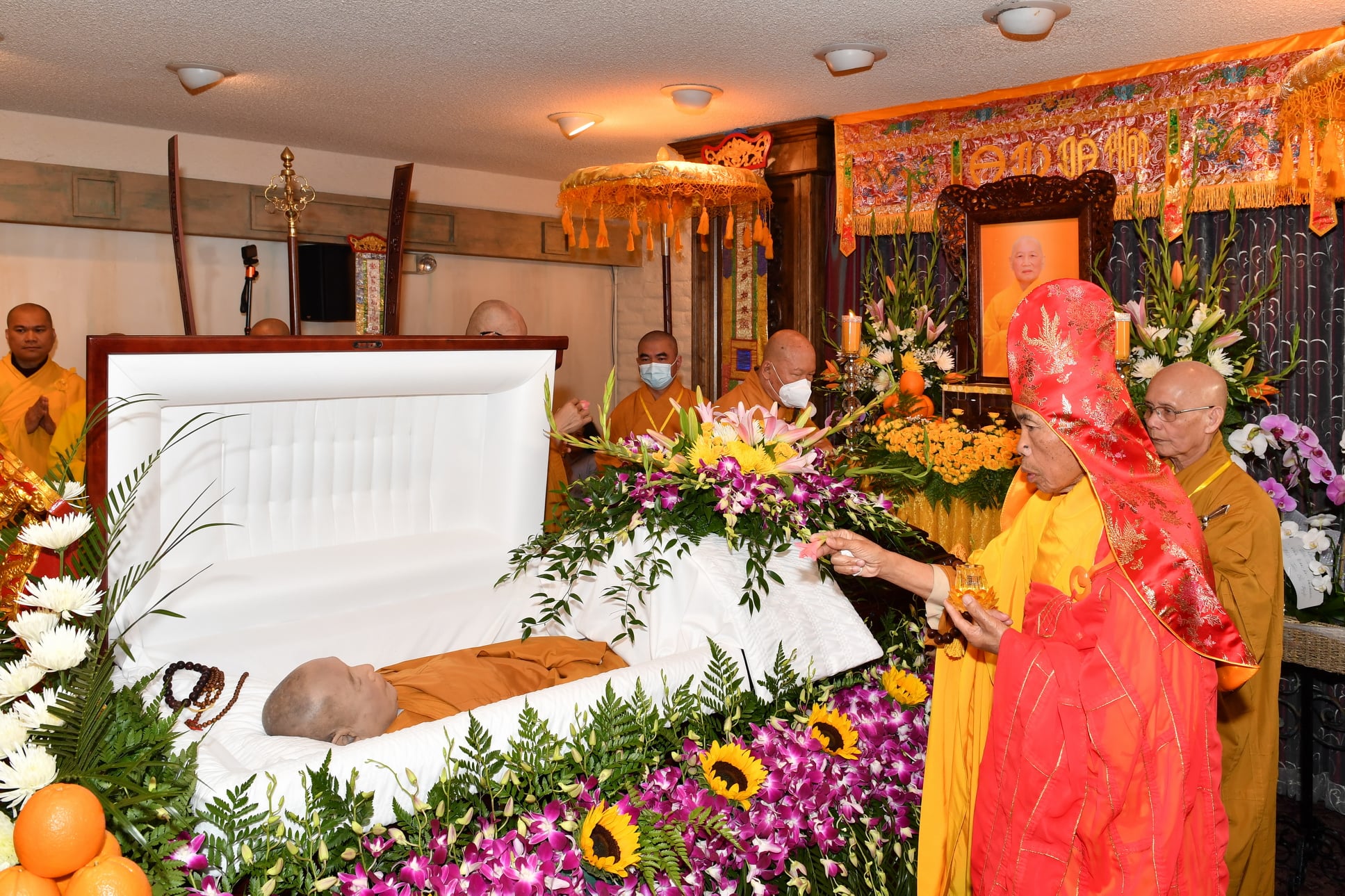 Thái Hạnh Siêu Tuyên