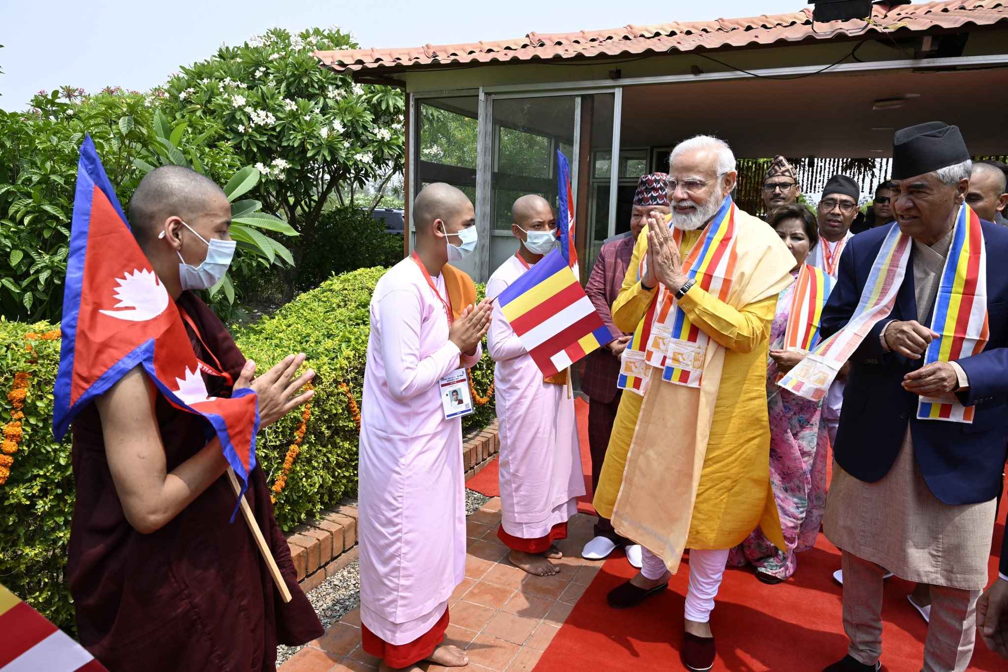 Thông Điệp Purnima của Thủ Tướng Narendra Modi Ấn Độ và sự liên kết Phật Giáo với Thủ Tướng Nepal Sher Bahadur Deuba năm 2022