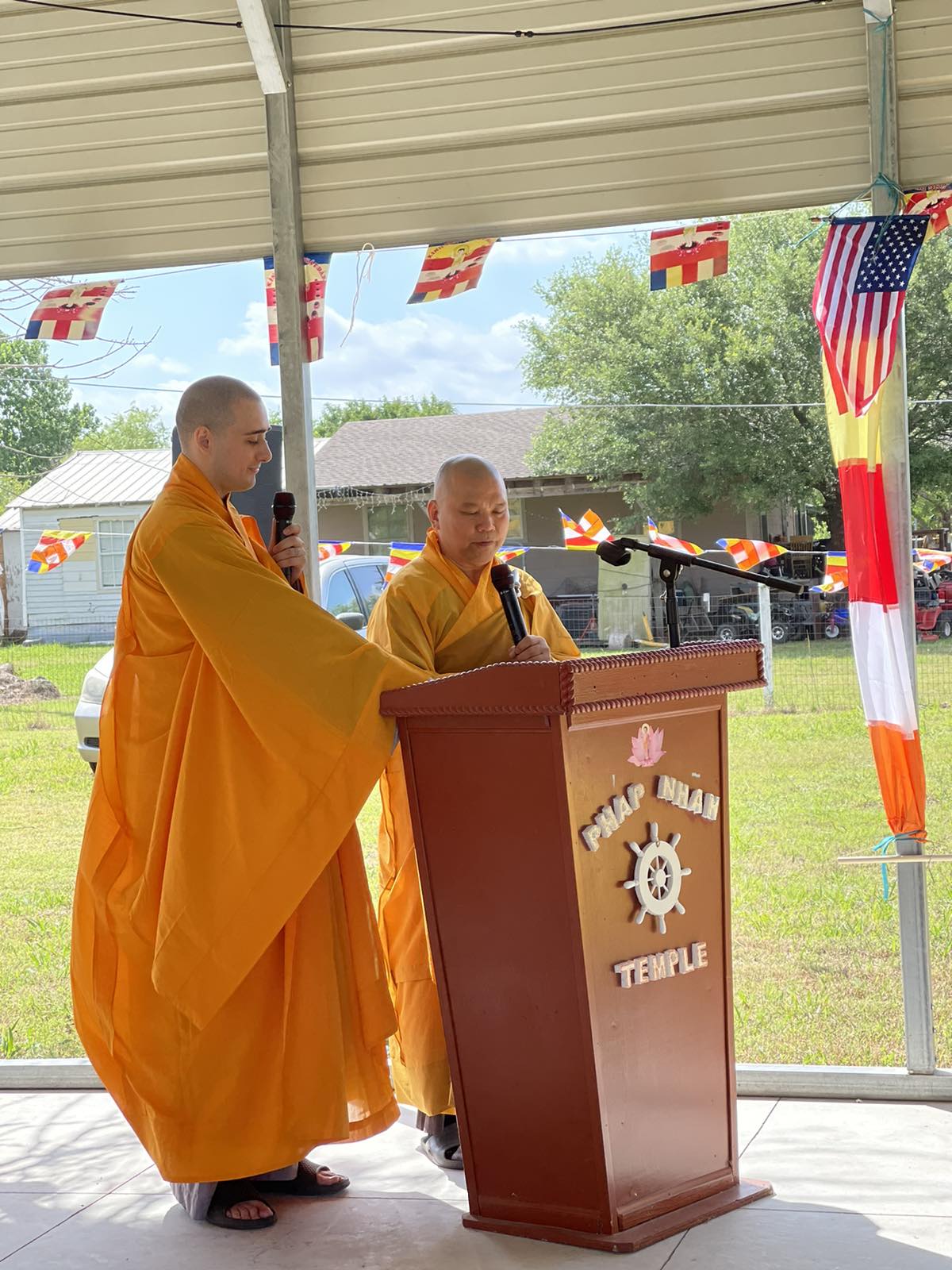 Diễn Văn Khai Mạc Ở Chùa Pháp Nhãn Nhân Ngày Đón Mừng Đại Lễ Vesak PL 2566 DL 2022