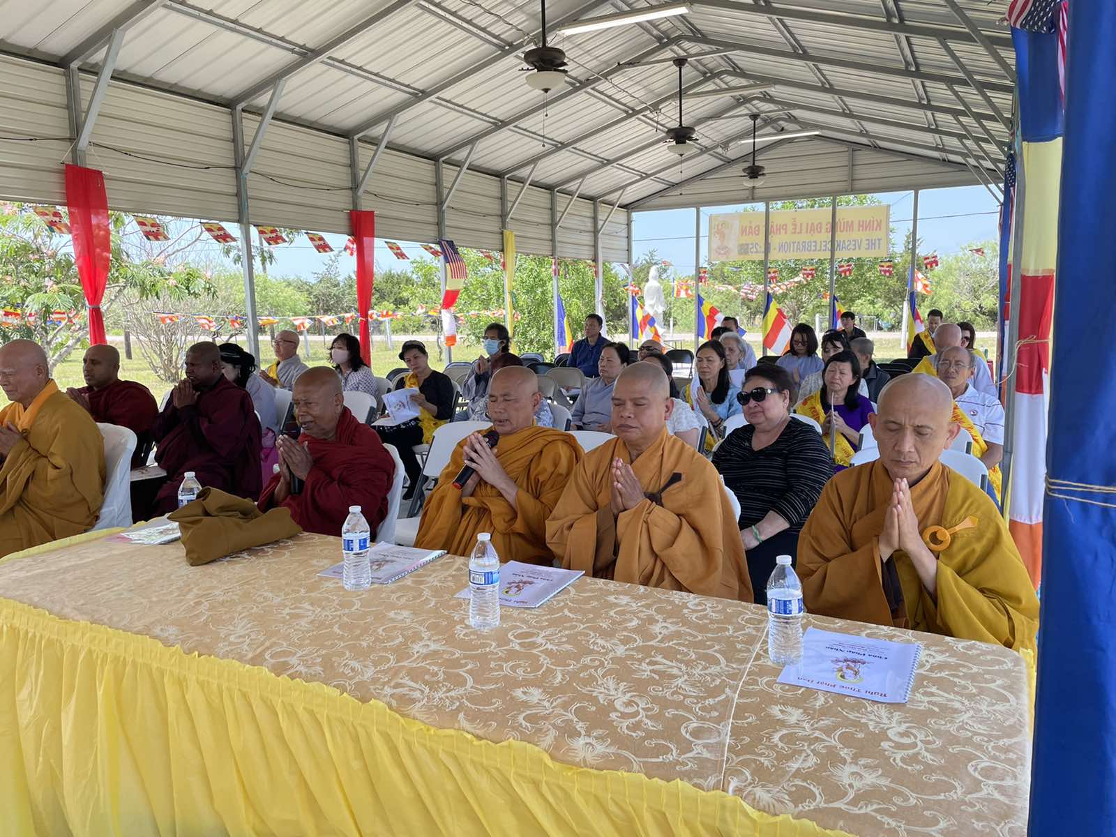 Diễn Văn Khai Mạc Ở Chùa Pháp Nhãn Nhân Ngày Đón Mừng Đại Lễ Vesak PL 2566 DL 2022