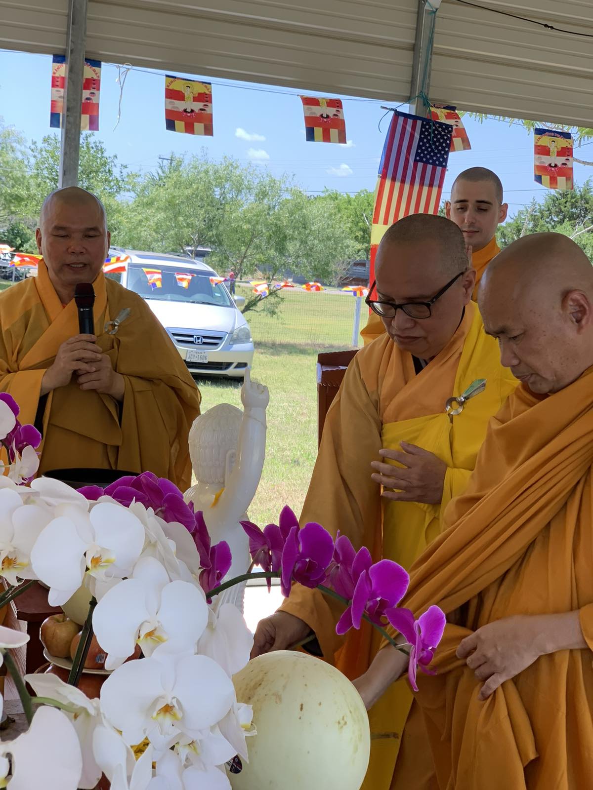 Diễn Văn Khai Mạc Ở Chùa Pháp Nhãn Nhân Ngày Đón Mừng Đại Lễ Vesak PL 2566 DL 2022