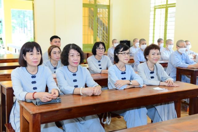 Cúng Dường Thẻ Bảo Hiểm Y Tế Cho Quý Tăng Ni (C282)