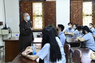 Hỗ Trợ Áo Thun Cho Các Khóa Tu Của Chùa Giác Ngộ (C241)