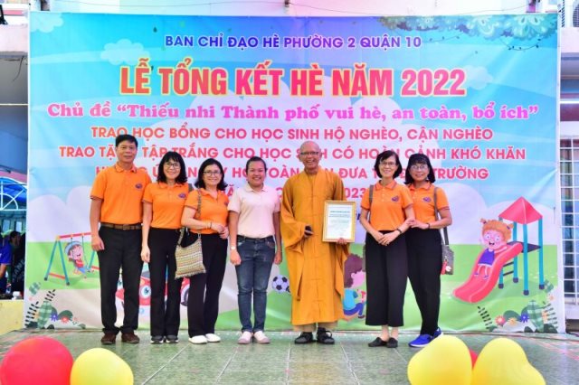 Trao Tặng Học Bổng Đến Trẻ Em Mồ Côi Vì Dịch Bệnh Covid-19 (C278)